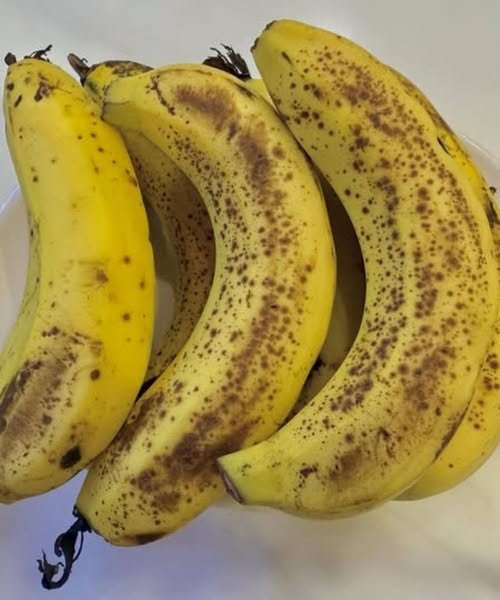 Nutritional Science: The Reality of Eating Bananas at Night